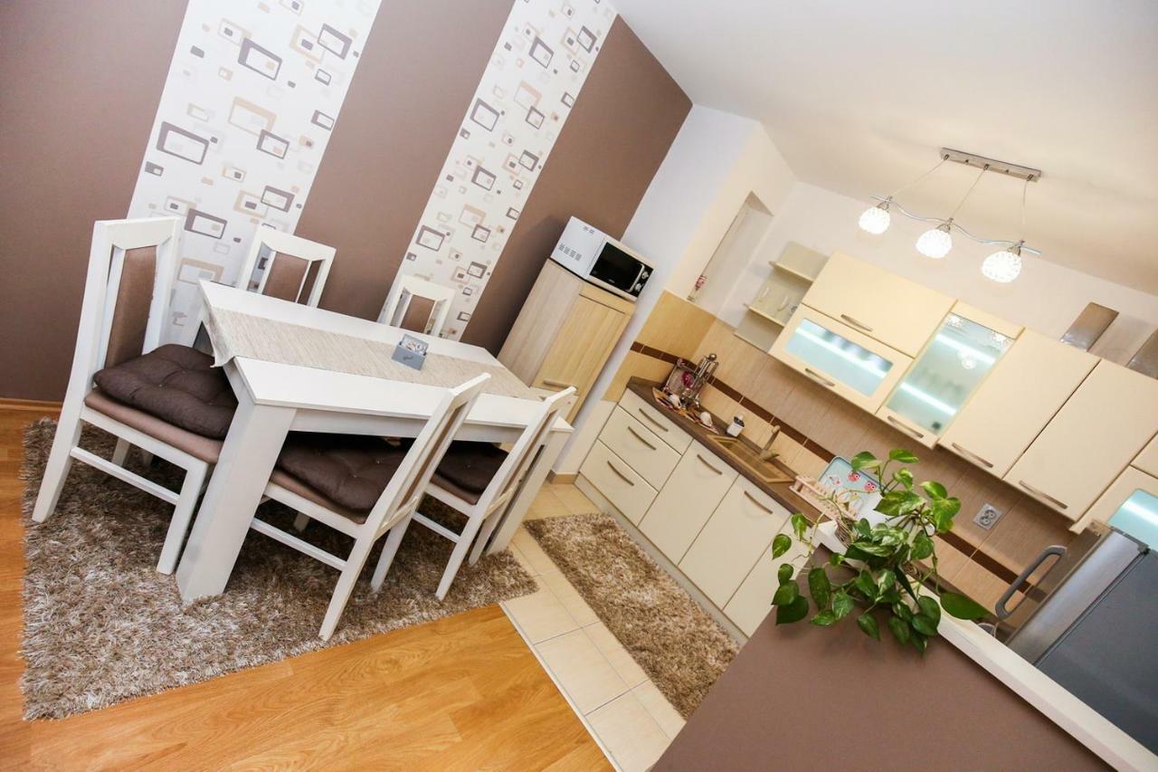 Welcome Apartman 苏博蒂察 外观 照片